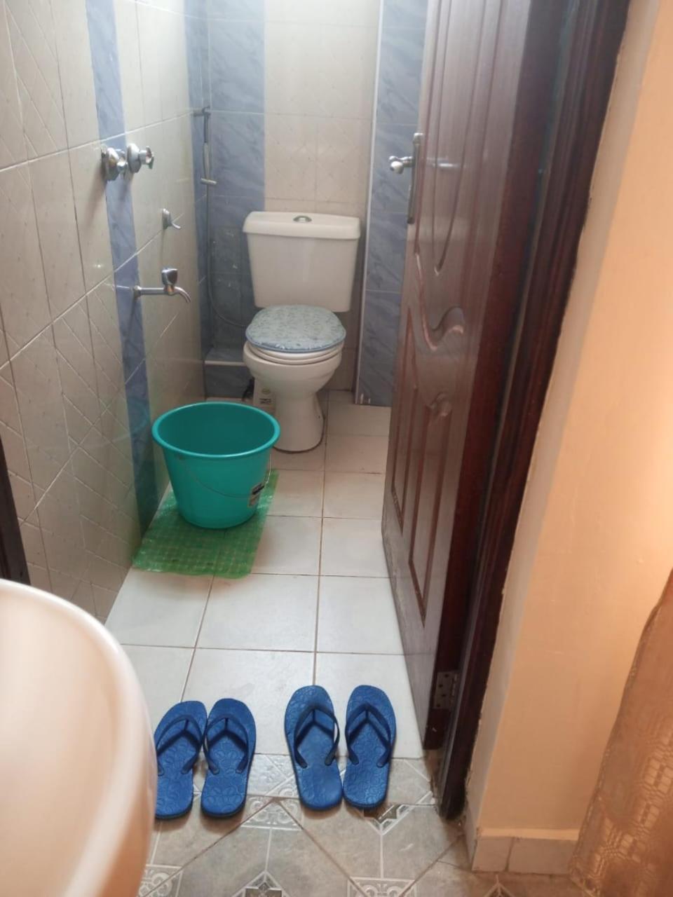 Gloria House Bed & Breakfast Syokimau Екстериор снимка